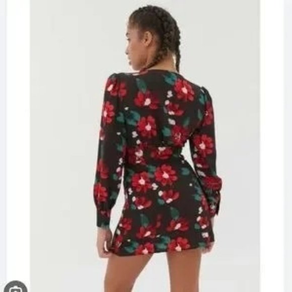 Urban Outfitters UO Michelle Plunging Long Sleeve Mini Dress, M, NWOT - Picture 2 of 14